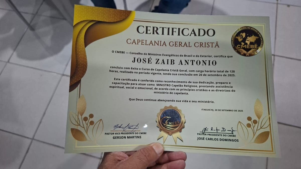 Certificado oficial de Capelania Cristã emitido pela CMEBE, assinado pela diretoria